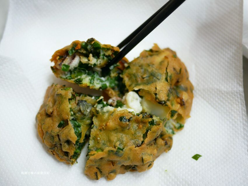 【台中南區美食】台中忠孝蚵嗲,台式口味下午茶首選,除了蚵仔口味還有花枝嗲肉嗲!內文附詳細菜單價位介紹。 @熊寶小榆の旅遊日記