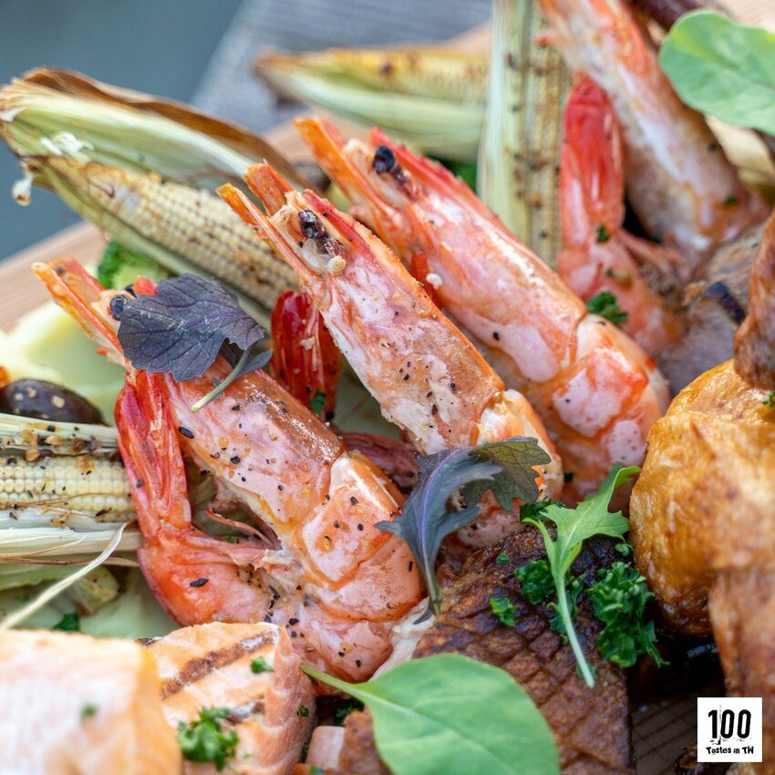 【台南安平美食】皮耶爵士 Sir Pier｜漁光島周邊美食推薦！肉肉控吃好吃滿「主餐拼盤」，多種肉食一次滿足！ | 別墅裡的 100 種味道