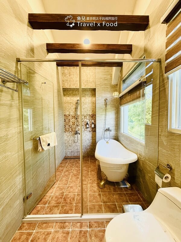 湖景花園，歐式風情～花蓮版普羅旺斯，南法山居民宿 @魚兒 x 牽手明太子的「視」界旅行