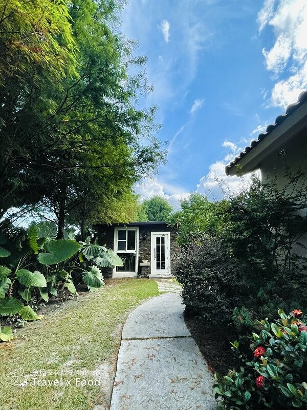 湖景花園，歐式風情～花蓮版普羅旺斯，南法山居民宿 @魚兒 x 牽手明太子的「視」界旅行