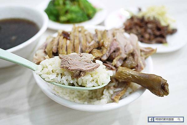 中壢美食【鐘予原味當歸鴨中壢店】大推超嫩當歸鴨腿飯/中壢當歸鴨推薦