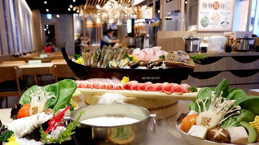 懷念日本味快來聚一波,268元起享自助吧無限放題,札幌起司牛奶鍋、肉肉瀑布雙人餐,二月底前滿千送千,聚北海道鍋物。 - 🍎 蘋果話日常🍎