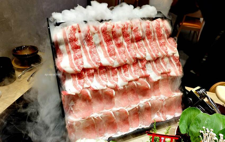 懷念日本味快來聚一波,268元起享自助吧無限放題,札幌起司牛奶鍋、肉肉瀑布雙人餐,二月底前滿千送千,聚北海道鍋物。 - 🍎 蘋果話日常🍎