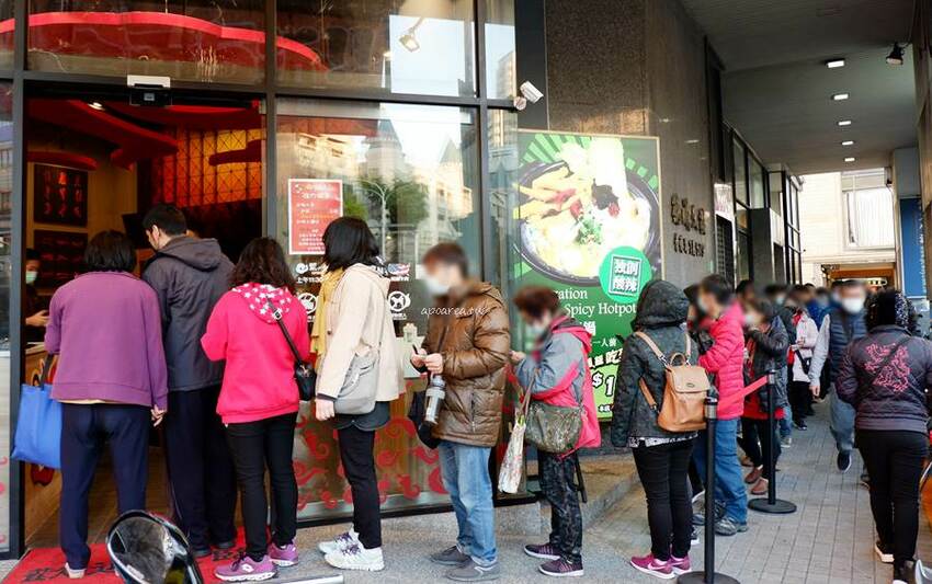 懷念日本味快來聚一波,268元起享自助吧無限放題,札幌起司牛奶鍋、肉肉瀑布雙人餐,二月底前滿千送千,聚北海道鍋物。 - 🍎 蘋果話日常🍎