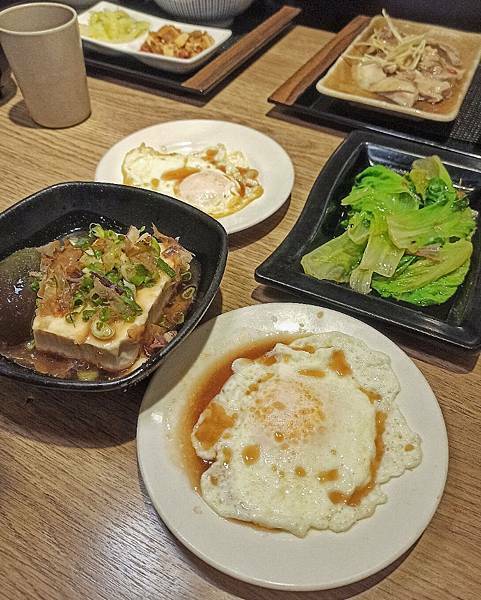 淡水式食堂 |  合風食堂 平價日式丼飯 學生平價食堂 淡江美食推薦 淡水美食餐廳 淡江美食 淡水便當外送 水源街美食