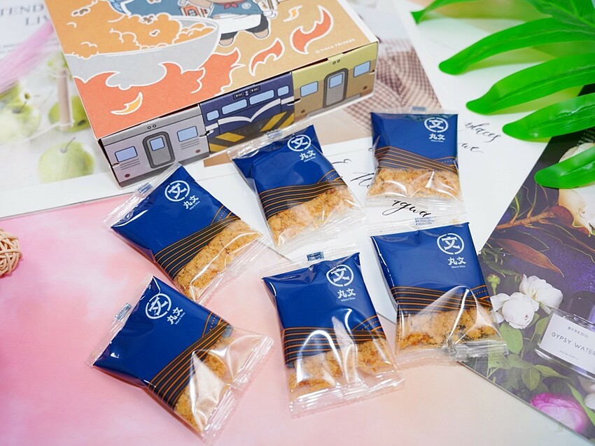 台中市大里區台中在地美食推薦｜丸文食品×鐵鹿大街聯名！時光之味旗魚鬆餅三層豪華分享盒