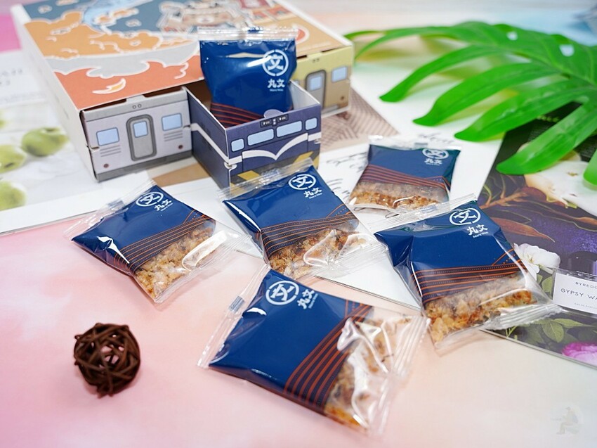 台中市大里區台中在地美食推薦｜丸文食品×鐵鹿大街聯名！時光之味旗魚鬆餅三層豪華分享盒