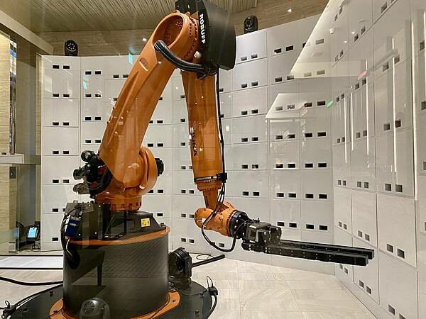 台中市西屯區【美食】台中浮雲客棧Kloud hotel|鄰近逢甲商圈|在15樓層享用早餐Buffet