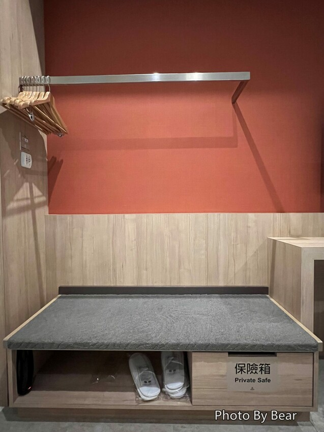 【台中】「浮雲客棧KLOUD HOTEL．逢甲商圈巷弄裡，附停車位的質感風環保智慧星級旅店」