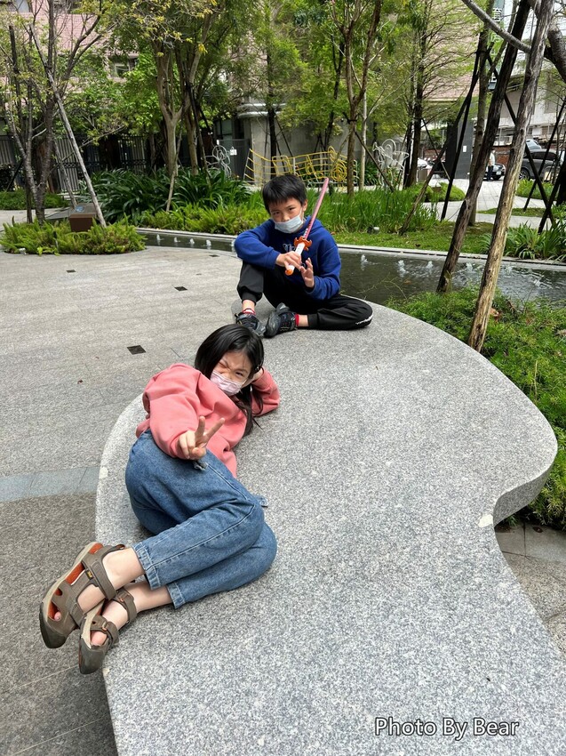 【台中】「浮雲客棧KLOUD HOTEL．逢甲商圈巷弄裡，附停車位的質感風環保智慧星級旅店」