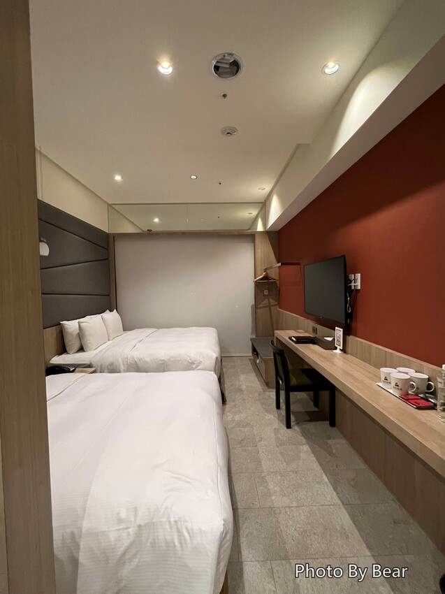 【台中】「浮雲客棧KLOUD HOTEL．逢甲商圈巷弄裡，附停車位的質感風環保智慧星級旅店」