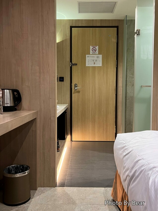 【台中】「浮雲客棧KLOUD HOTEL．逢甲商圈巷弄裡，附停車位的質感風環保智慧星級旅店」