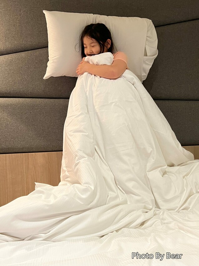 【台中】「浮雲客棧KLOUD HOTEL．逢甲商圈巷弄裡，附停車位的質感風環保智慧星級旅店」