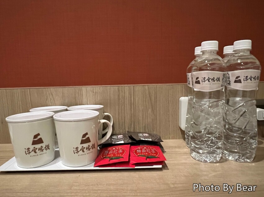 【台中】「浮雲客棧KLOUD HOTEL．逢甲商圈巷弄裡，附停車位的質感風環保智慧星級旅店」
