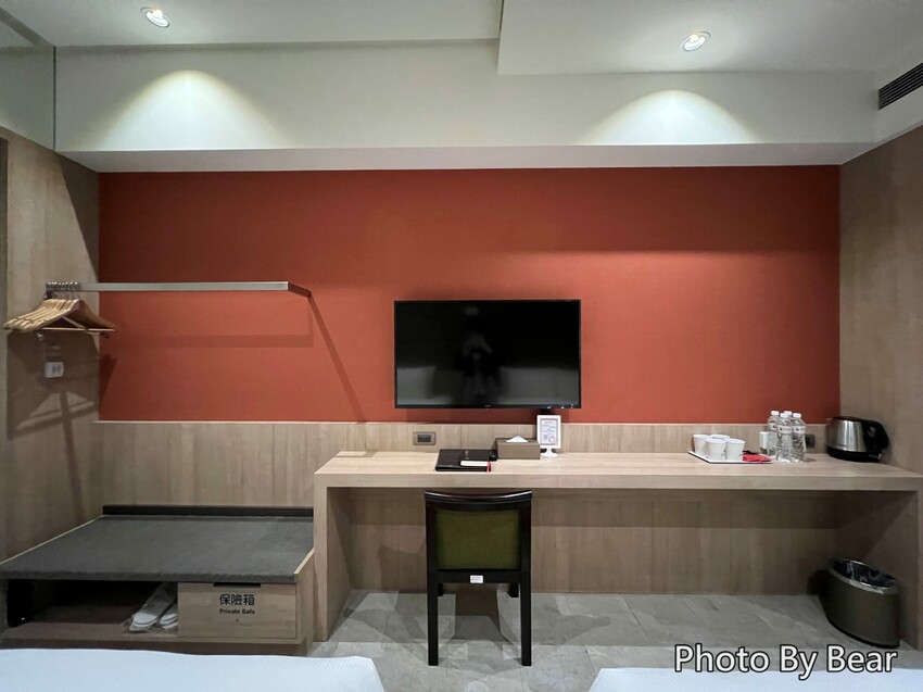 【台中】「浮雲客棧KLOUD HOTEL．逢甲商圈巷弄裡，附停車位的質感風環保智慧星級旅店」