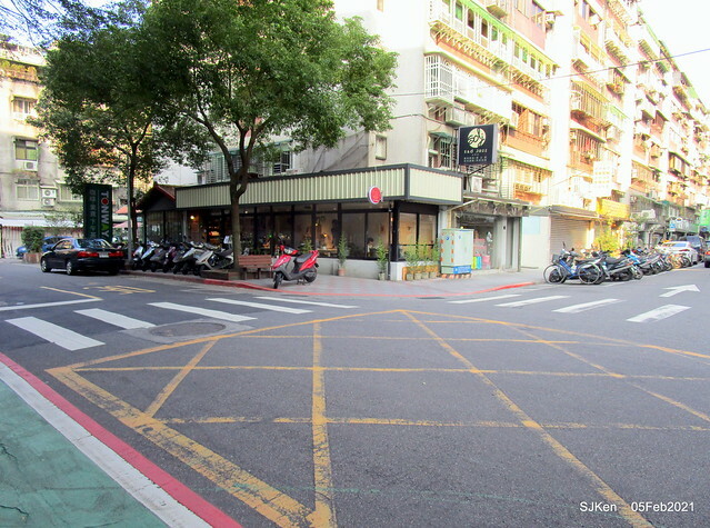 「瑰夏咖啡創始店」(UNCommon Coffe shop), Taipei, Taiwan, SJKen, Feb 5, 2021.