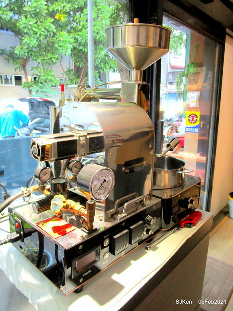 「瑰夏咖啡創始店」(UNCommon Coffe shop), Taipei, Taiwan, SJKen, Feb 5, 2021.