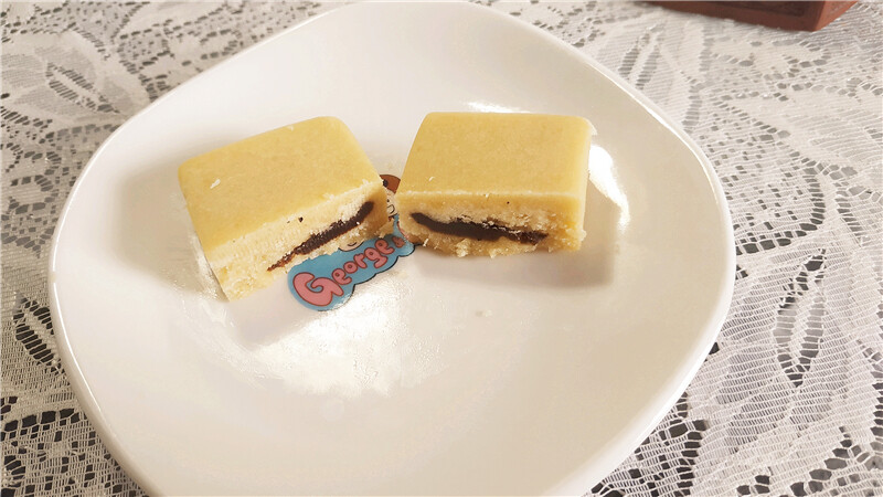 美食|和生御品宮廷點心 |中秋月餅禮盒 綠豆黃, 讓你嘴甜心底也甜甜的~