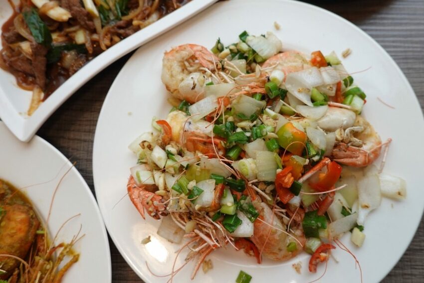 五顆星活蝦餐廳！激推“泰辣招牌蝦”．屏東里港每日新鮮直送．17種活蝦料理/白飯免費吃/停車方便 - 艾瑪▪ 享受吃喝玩樂札記