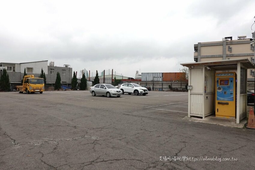 五顆星活蝦餐廳！激推“泰辣招牌蝦”．屏東里港每日新鮮直送．17種活蝦料理/白飯免費吃/停車方便 - 艾瑪▪ 享受吃喝玩樂札記