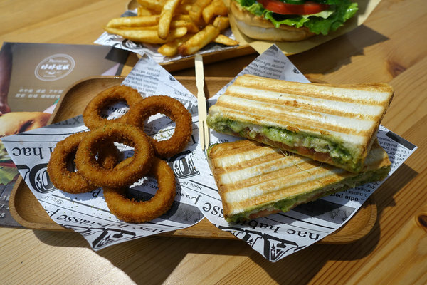 三重好吃早午餐-好好吃飯，手作醬料的三重好吃漢堡、早午餐 (19).jpg