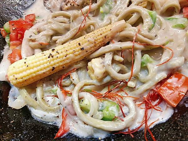 /tmp/phpkwmfHh /tmp/phpkwmfHh