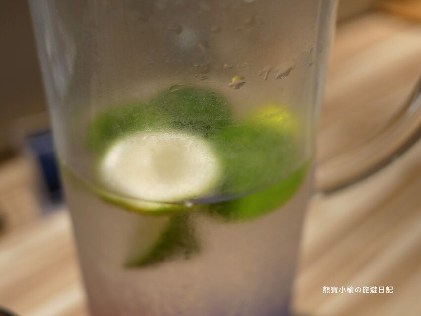 【新竹竹北美食】Hiro’sらあ麵Kitchen 竹北店，新竹縣非吃不可的平價叉燒拉麵，可免費加麵一次！酥炸雞腿也非常好吃~內文附詳細菜單價位介紹。 @熊寶小榆の旅遊日記