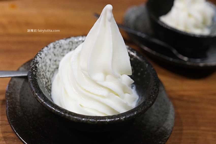 一開幕就爆紅！Google分數高達4.9，穿和服吃頂級燒肉！全程代客燒烤超貼心！