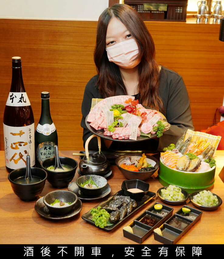 【中壢美食】藏王極上燒肉餐酒館．日本和牛+神級清酒+專人代烤!