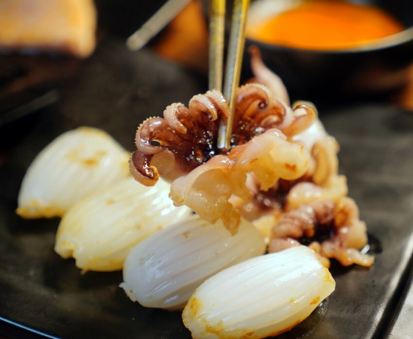 【中壢美食】藏王極上燒肉餐酒館．日本和牛+神級清酒+專人代烤!