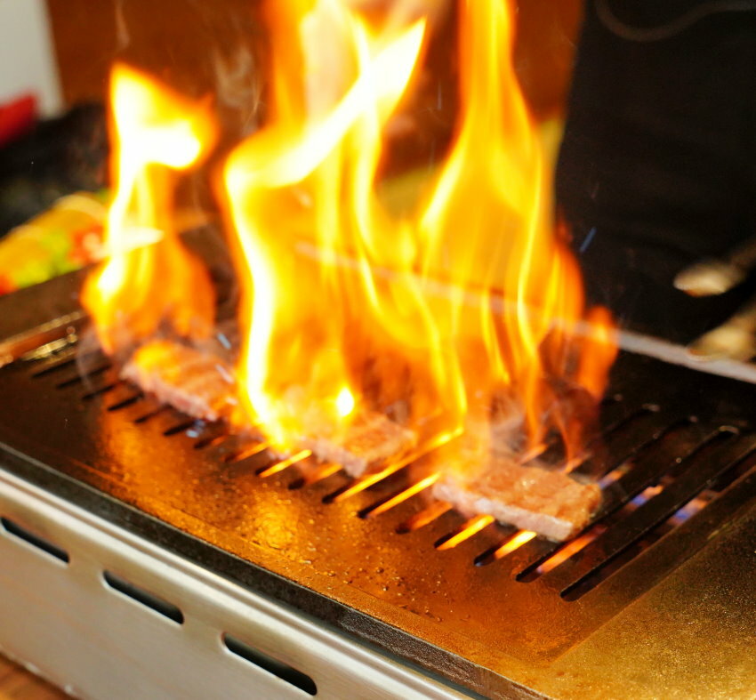 【中壢美食】藏王極上燒肉餐酒館．日本和牛+神級清酒+專人代烤!