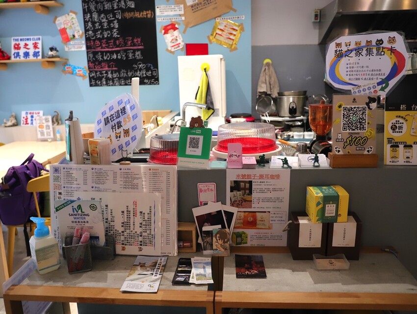 十公分厚的厚片三明治～ 還能吃到厚嫩蛋！超～浮誇美味！