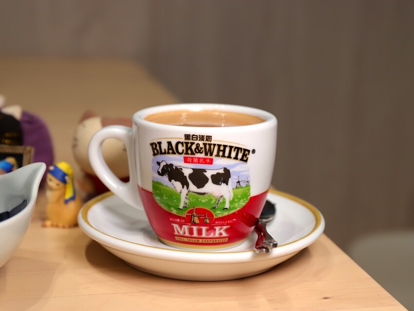 十公分厚的厚片三明治～ 還能吃到厚嫩蛋！超～浮誇美味！