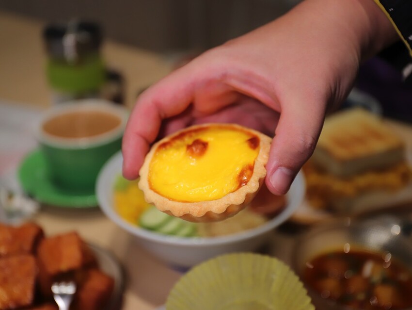 十公分厚的厚片三明治～ 還能吃到厚嫩蛋！超～浮誇美味！