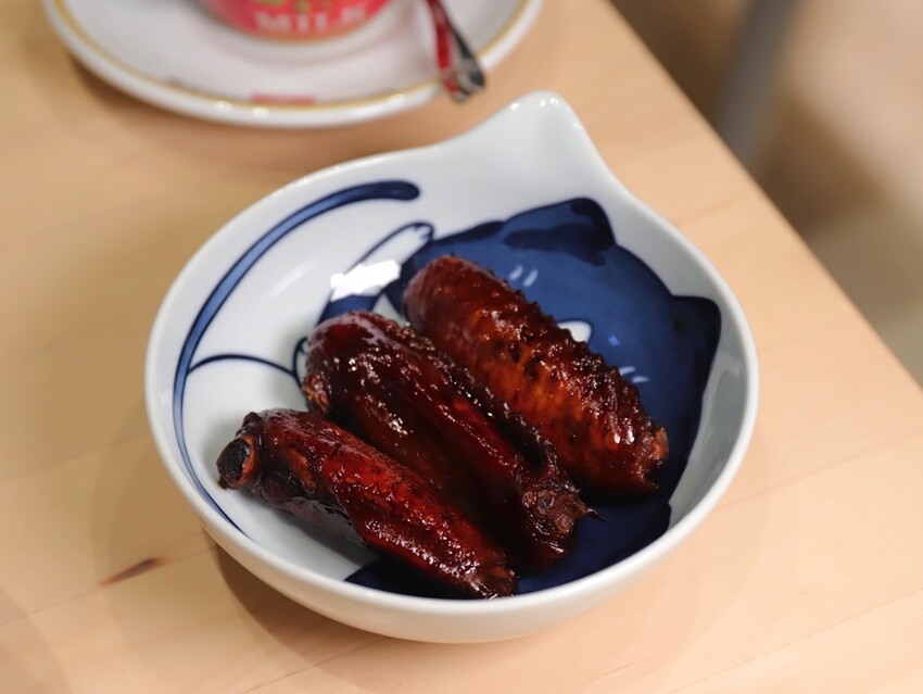 十公分厚的厚片三明治～ 還能吃到厚嫩蛋！超～浮誇美味！