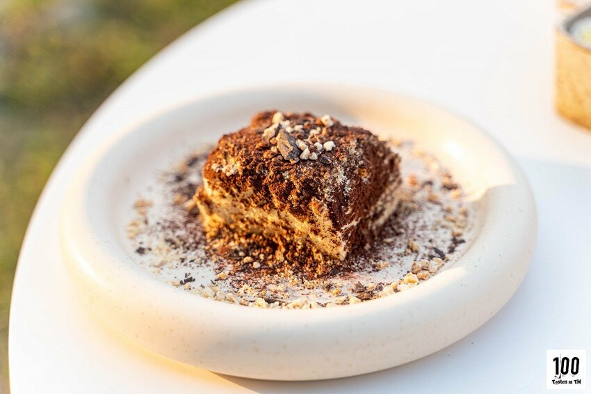 【台中中區美食】TIKIYALO 鐵枝路咖啡交易所｜鐵鹿大街美食新選！全新野餐風格料理繽紛登場，還能在綠地中享受愜意「食」光！ | 別墅裡的 100 種味道