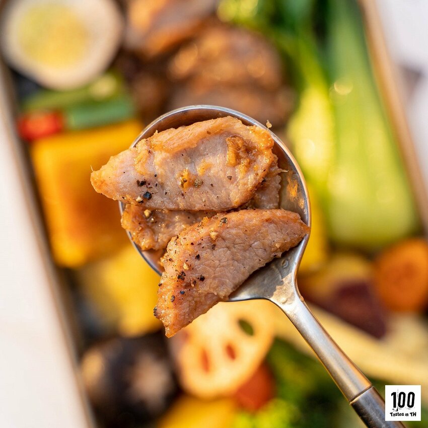 【台中中區美食】TIKIYALO 鐵枝路咖啡交易所｜鐵鹿大街美食新選！全新野餐風格料理繽紛登場，還能在綠地中享受愜意「食」光！ | 別墅裡的 100 種味道