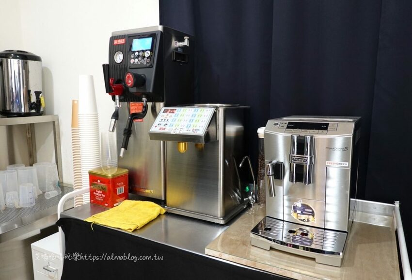 4.9顆星手搖飲！南部30年老字號茶葉行．英國皇室御用茶葉+黑白珍珠 - 艾瑪▪ 享受吃喝玩樂札記