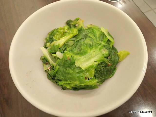 Taiwan traditional dishes 「阿伯蛋包麵」東湖店(Egg noodle)，Taipei, Taiwan, SJKen, Jan 14, 2021.