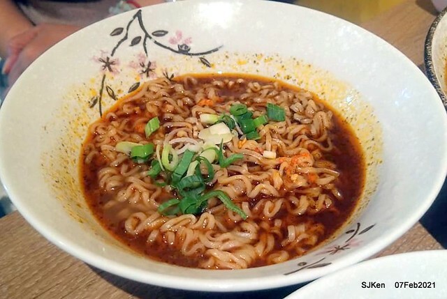 Taiwan spicy hot braised dishes「老翔記麻辣燙滷味店」at Taipei, Taiwan, SJKen, Feb 7, 2021.