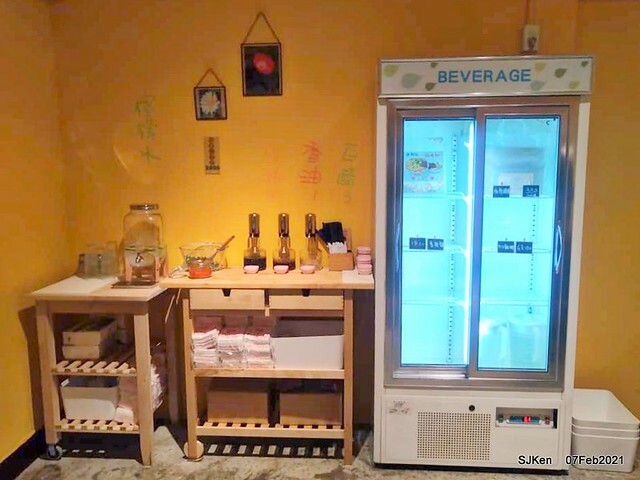 Taiwan spicy hot braised dishes「老翔記麻辣燙滷味店」at Taipei, Taiwan, SJKen, Feb 7, 2021.