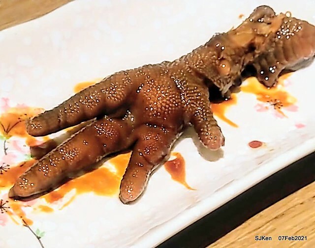 Taiwan spicy hot braised dishes「老翔記麻辣燙滷味店」at Taipei, Taiwan, SJKen, Feb 7, 2021.