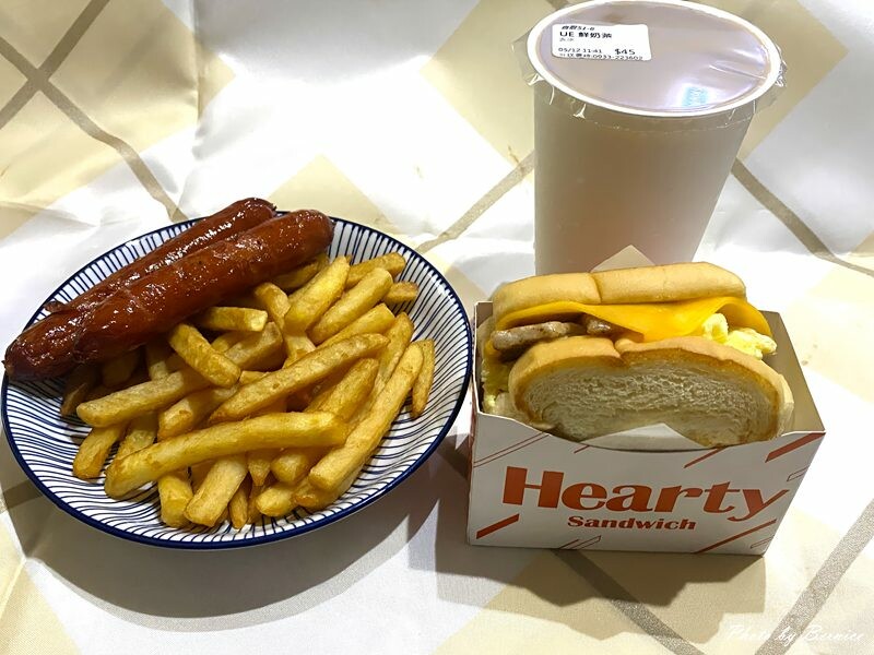 Hearty哈媞手作三明治內湖店~料滿出韓式土司盒子 @Bernice的隨手筆記