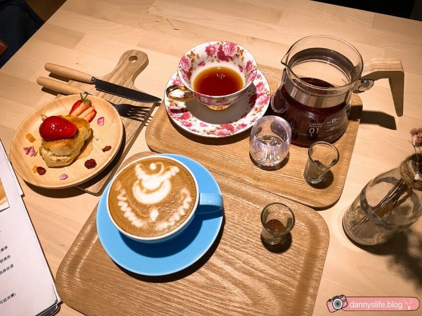 瑰夏咖啡創始店 │台北美食/寵物友善。首次體驗手沖咖啡 - 丹尼的吃喝玩樂