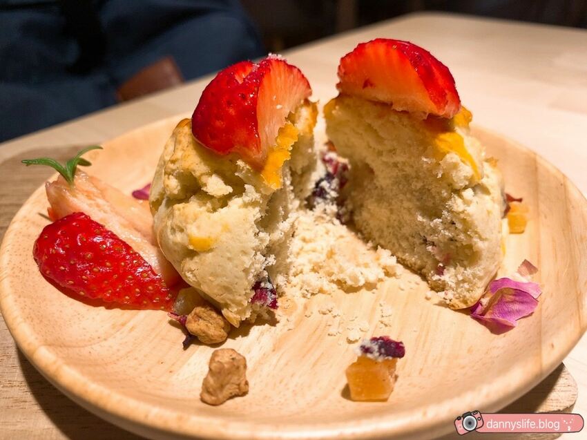 瑰夏咖啡創始店 │台北美食/寵物友善。首次體驗手沖咖啡 - 丹尼的吃喝玩樂