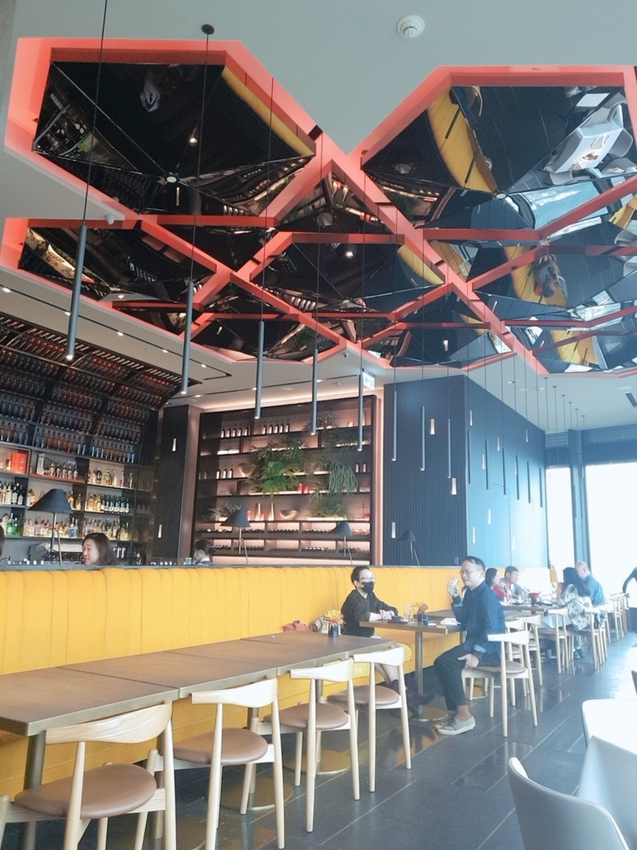 232784.jpg - 【台北.信義區】世貿101站南山微風。推46樓高空景觀餐廳Saffron4ˊ6番紅花印度餐廳