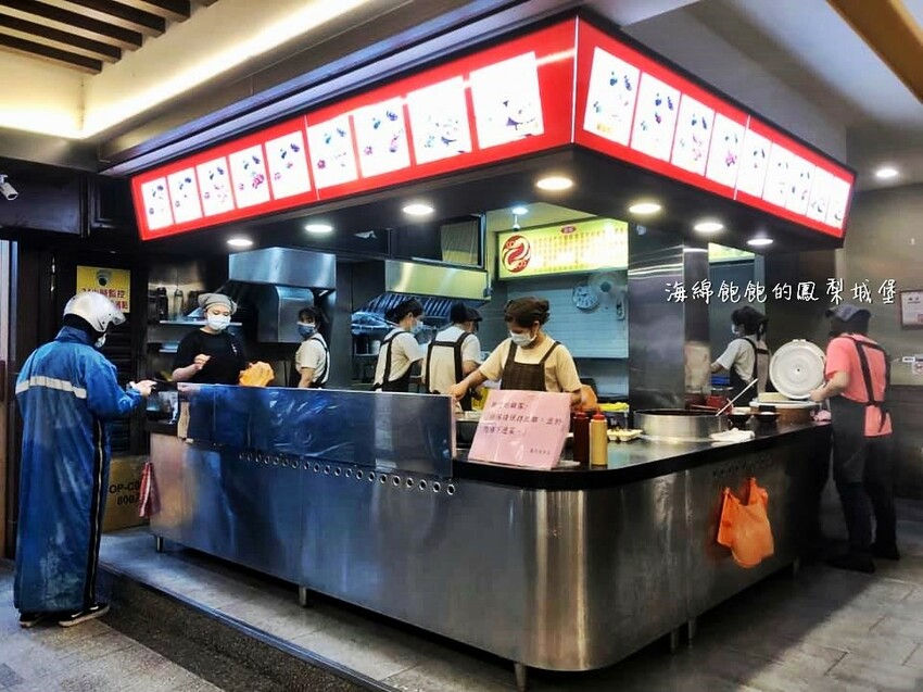 鑫悅排骨專賣店|汐止超人氣便當店,雞腿、排骨、蝦捲飯都好吃,菜單價位