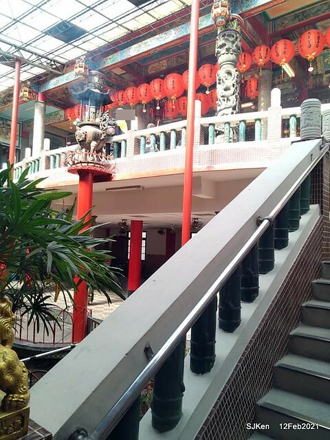Visit Taoyuan temple