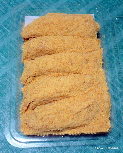 Malt peanut candy booth at Taoyuan ,桃園大溪老街蔡記花生麥芽糖, DaHsi area,Taoyuan city, North Taiwan, Feb 12, 2021. SJKen