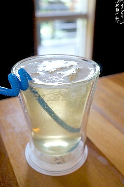 宜蘭縣冬山鄉C’est Bon散步小河岸法式甜點》一週只營業四天的法國藍帶甜點